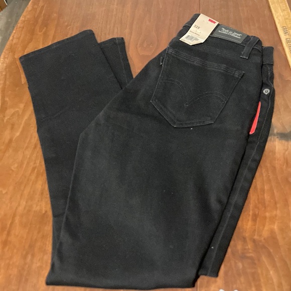 Levi's Denim - NWT Levi’s 529 curvy skinny 6 black 28x32